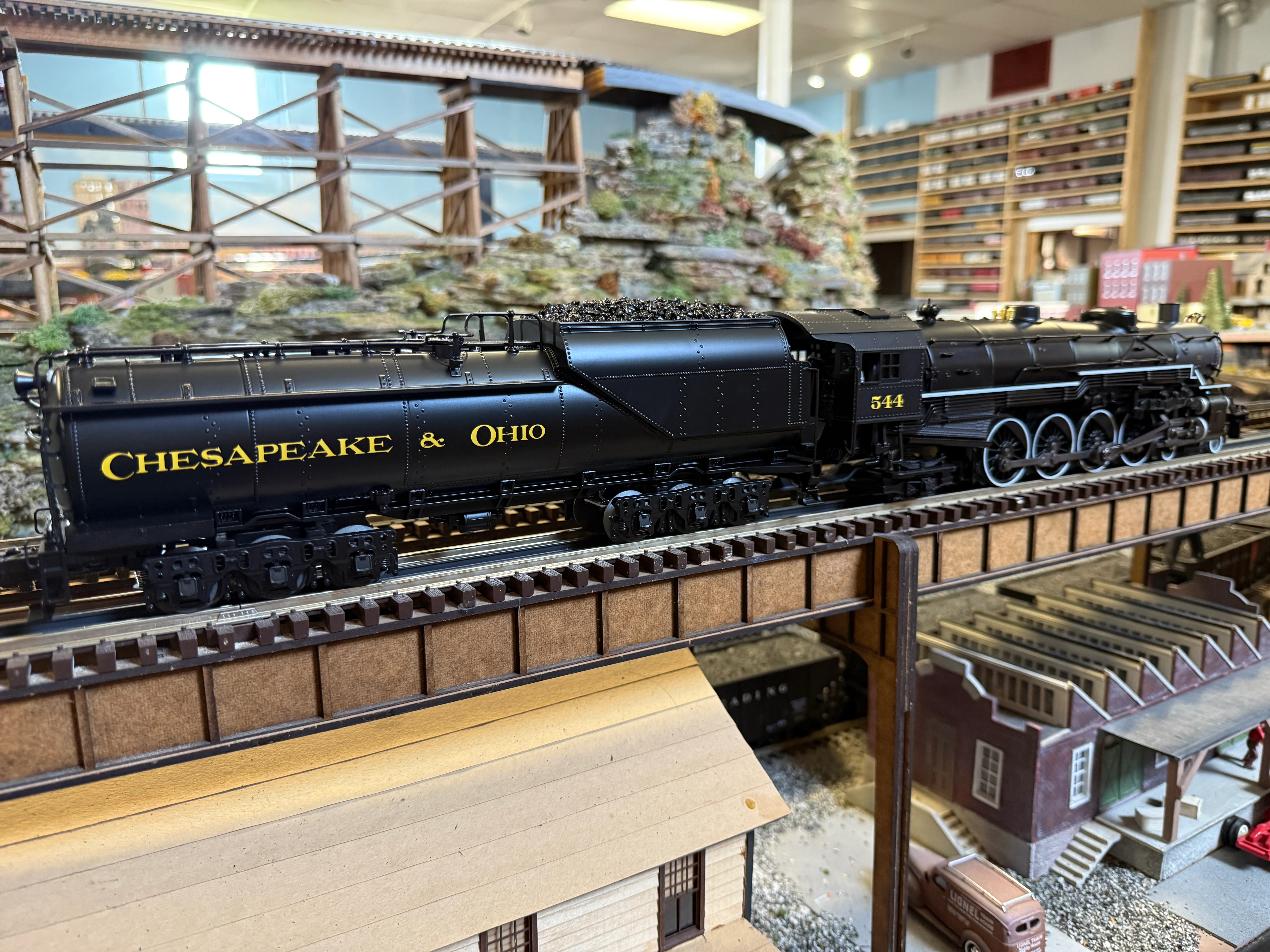 Lionel 2531690 - Legacy Mountain Steam Locomotive "Chesapeake & Ohio" #544 - Custom Run for MrMuffin'sTrains - Image 5