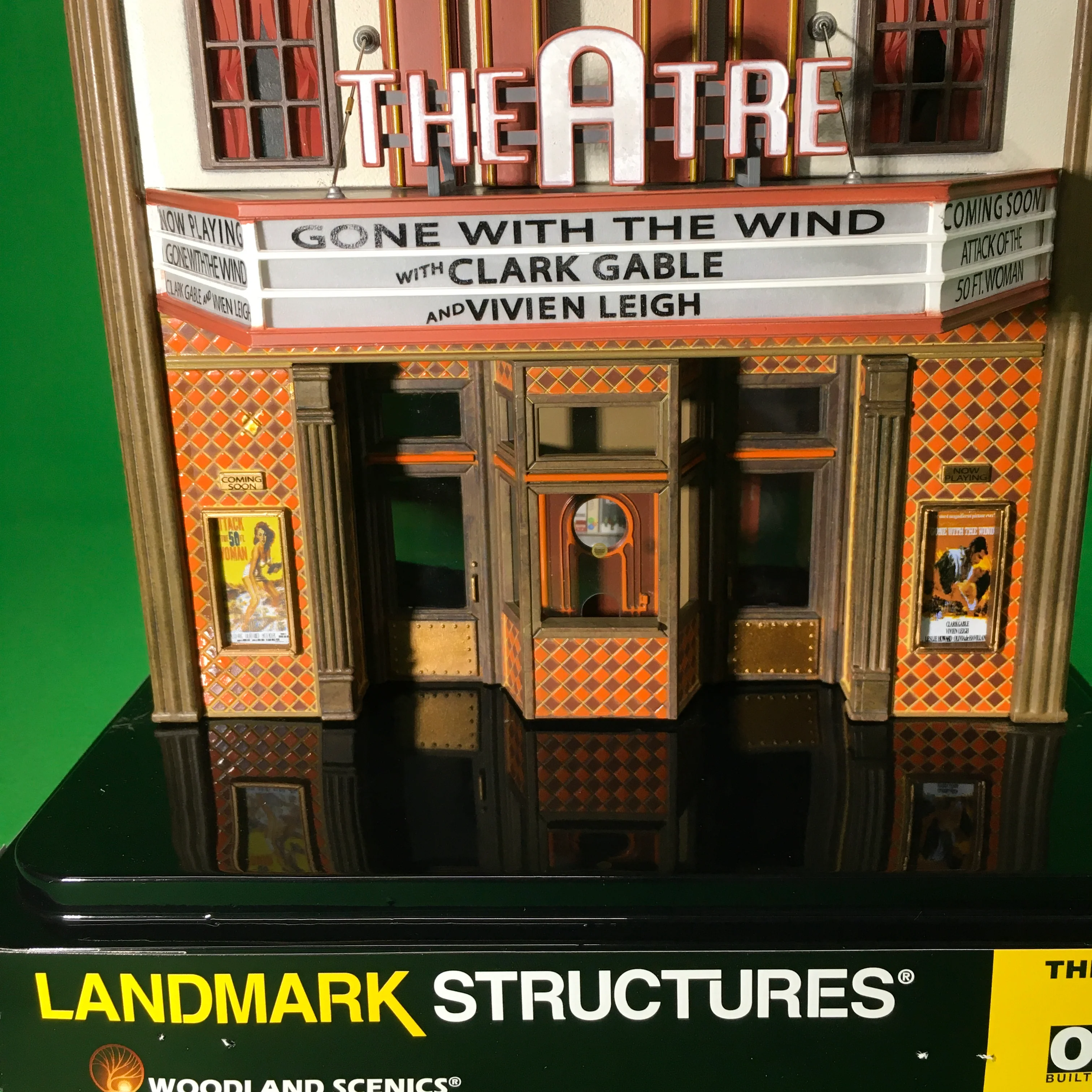 Woodland Scenics BR5854 - Theater - Image 7