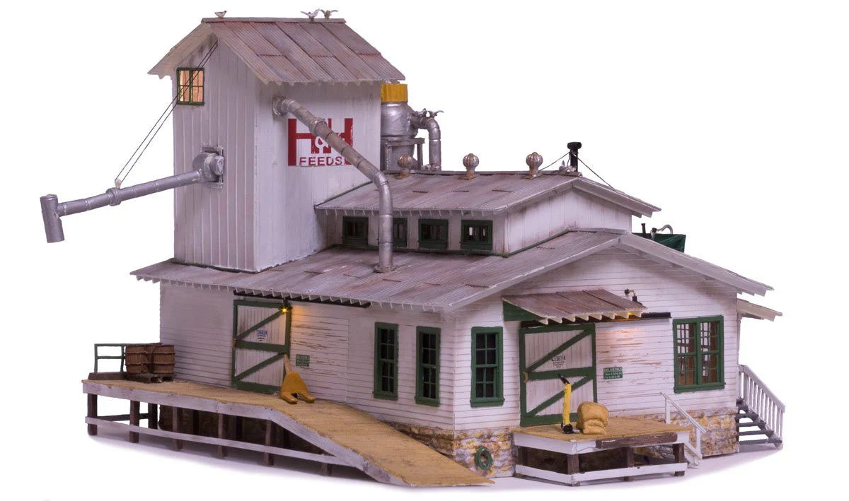 Woodland Scenics BR5859 - H&H Feed Mill - Image 16